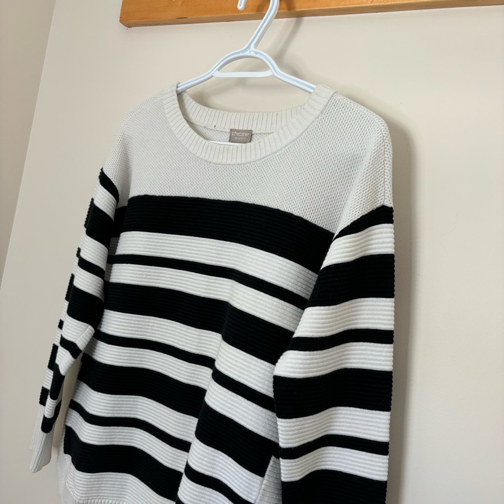 #229 Chicos Zenergy Striped Ribbed Sweater